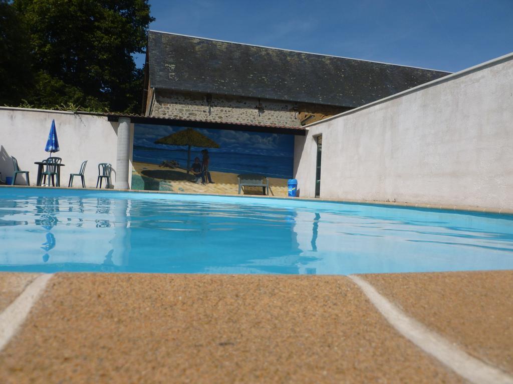 Bed and Breakfast Manoir De La Foulerie Ancteville Esterno foto