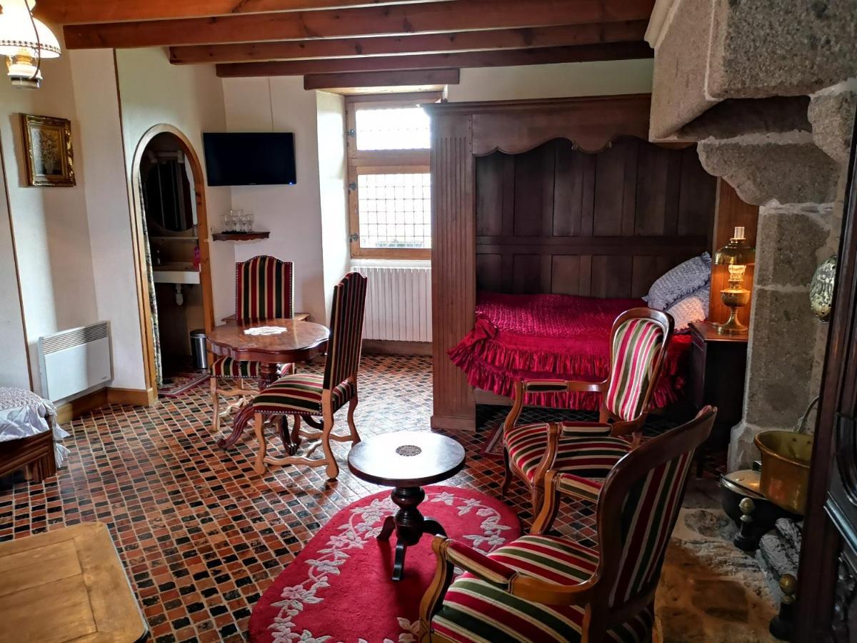 Bed and Breakfast Manoir De La Foulerie Ancteville Esterno foto